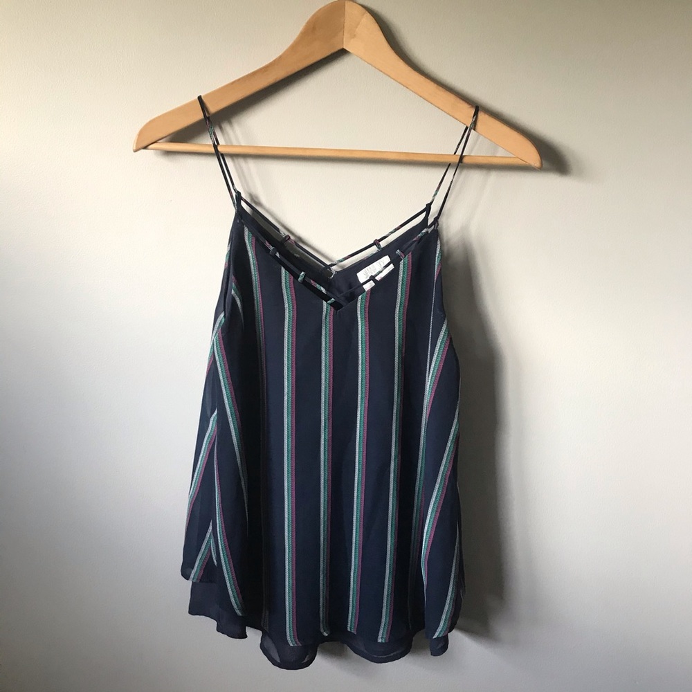 🏴Flowy striped tank